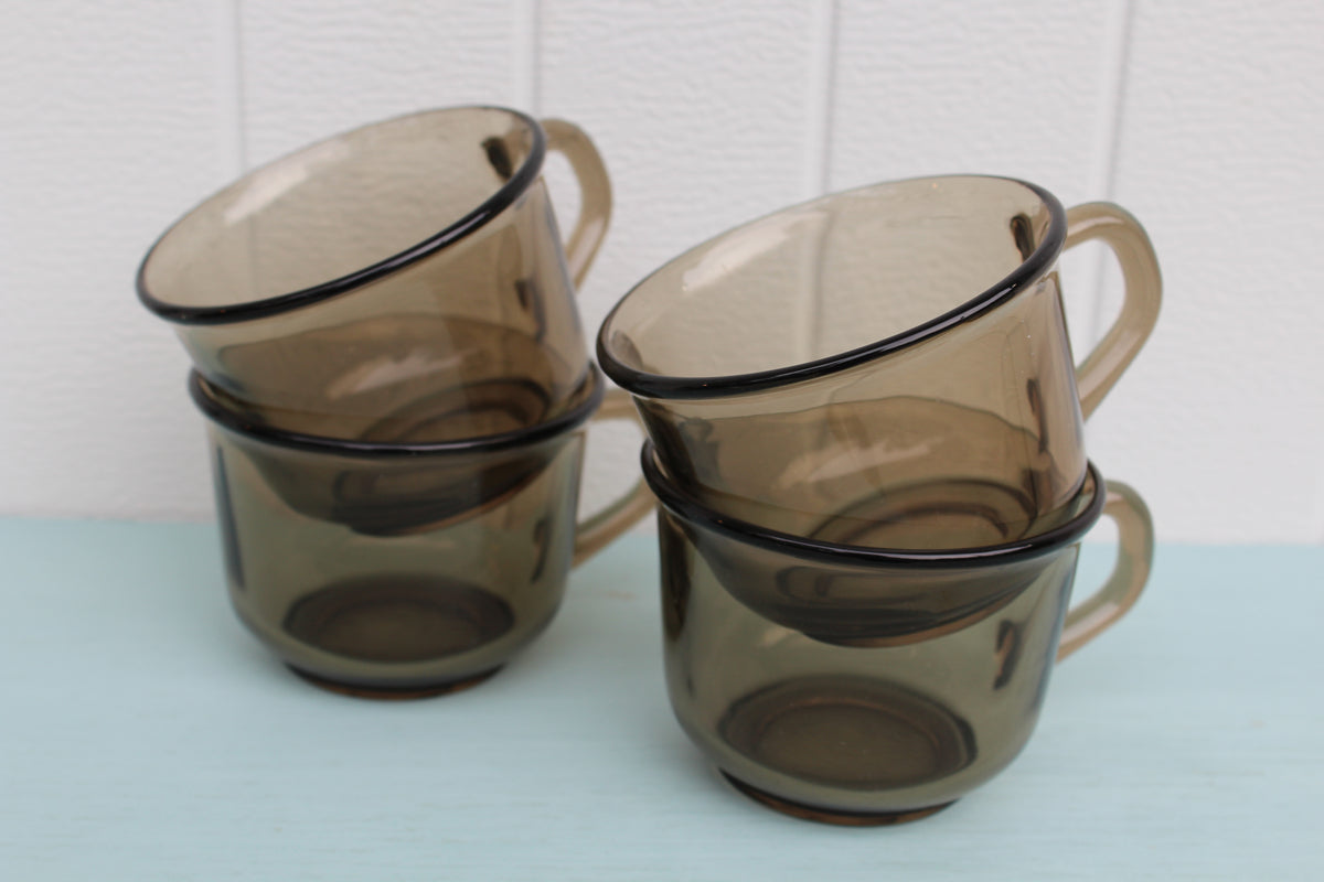 Set (4) Arcoroc Fume Mugs