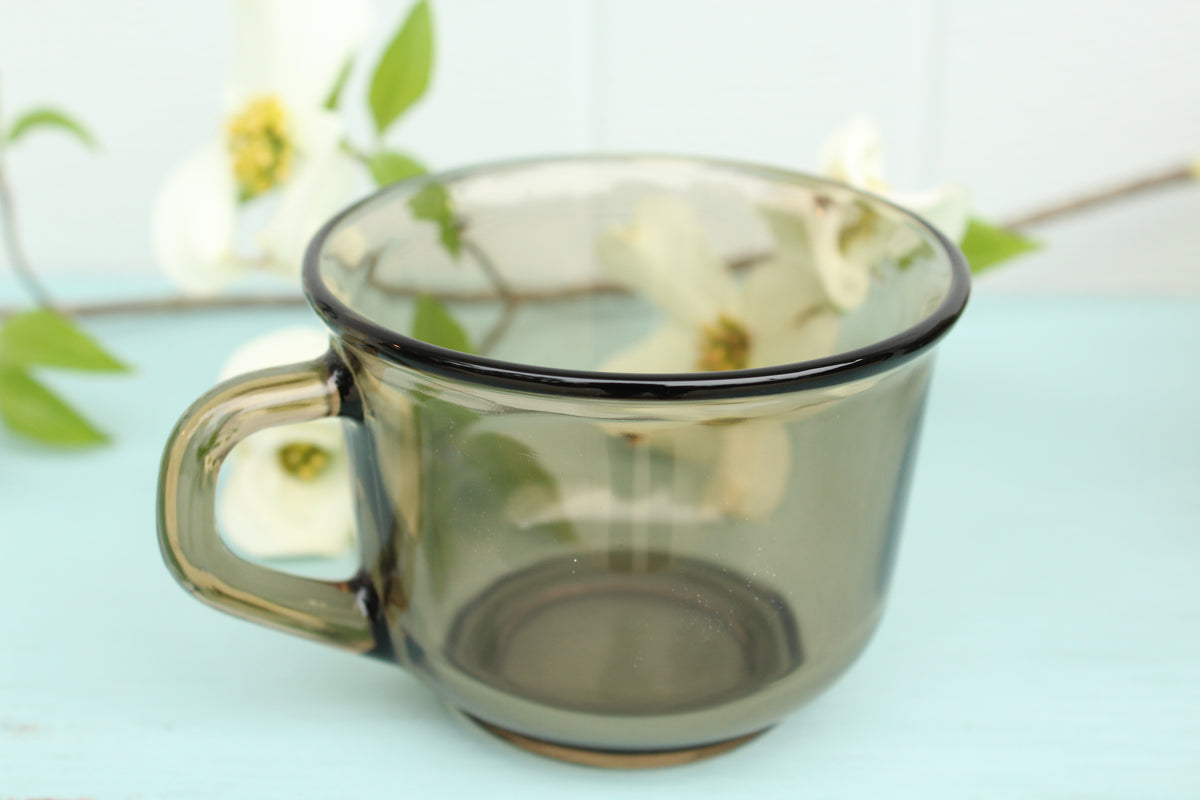 Set (4) Arcoroc Fume Mugs