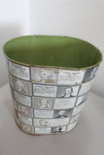 Load image into Gallery viewer, Vintage 1960s Cheinco Presidents Trash Can