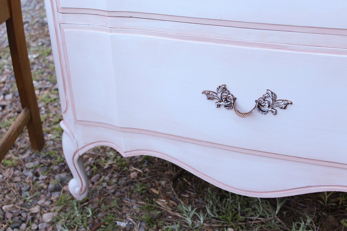The French Pink Bombshell
