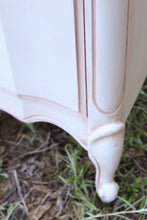 Load image into Gallery viewer, The French Pink Bombshell
