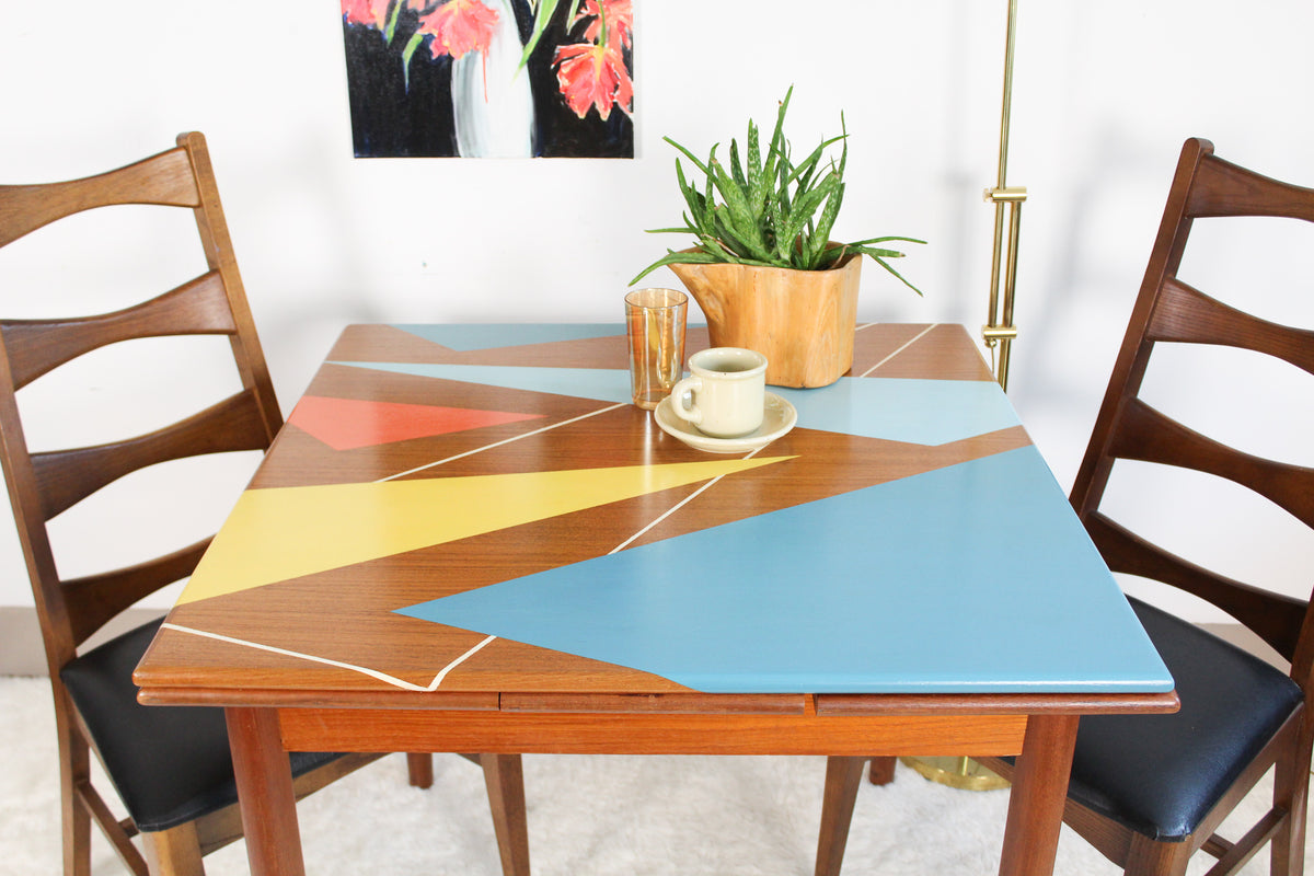 Mid Mod Draw Leaf Dining Set Hand Painted