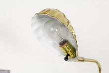 Load image into Gallery viewer, VTG Clamshell Floor Lamp