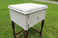 Load image into Gallery viewer, Bone Inlay Sidetable